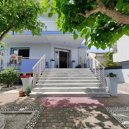 Hotel Moderno - Bed & Breakfast Cervia Luaran gambar