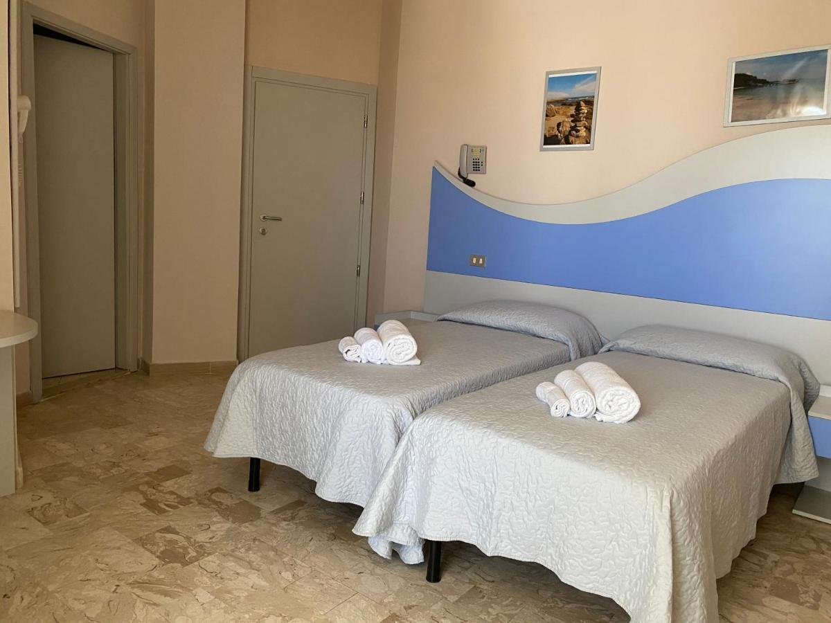 Hotel Moderno - Bed & Breakfast Cervia Luaran gambar