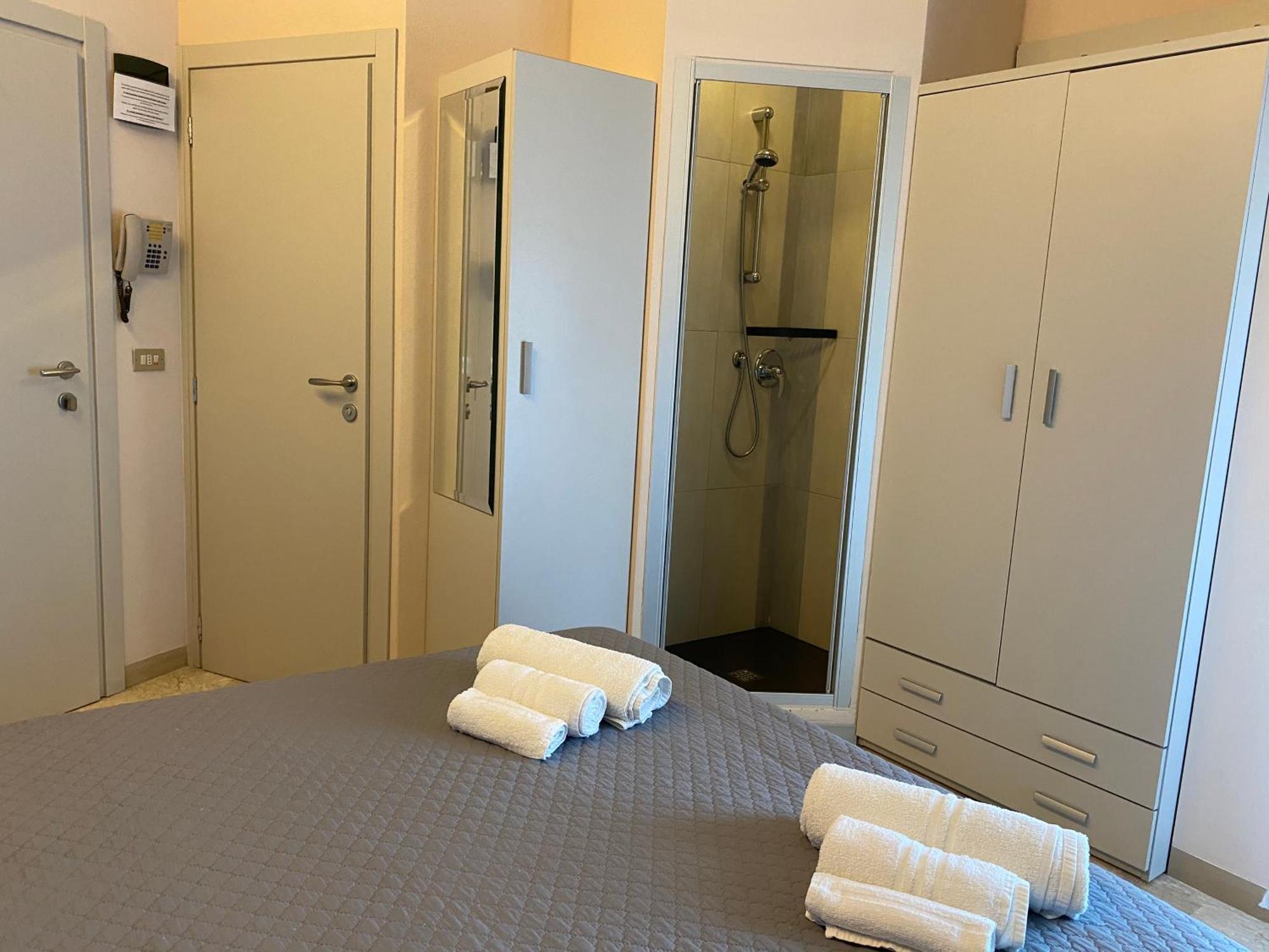 Hotel Moderno - Bed & Breakfast Cervia Luaran gambar