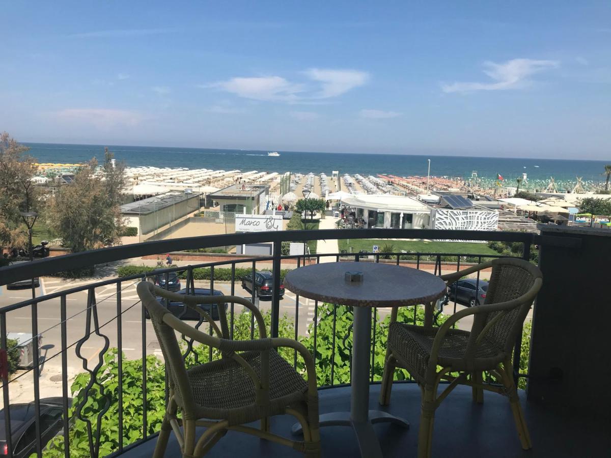 Hotel Moderno - Bed & Breakfast Cervia Luaran gambar
