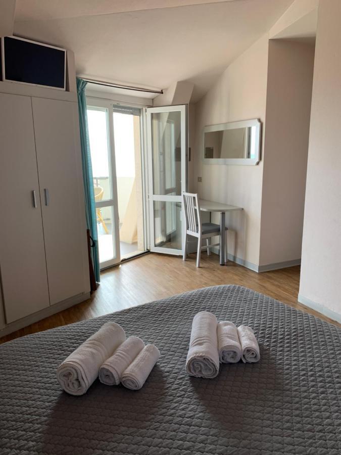 Hotel Moderno - Bed & Breakfast Cervia Luaran gambar