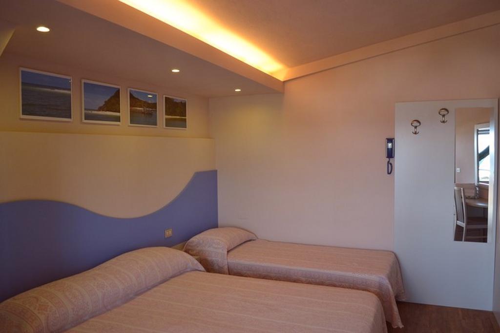 Hotel Moderno - Bed & Breakfast Cervia Bilik gambar